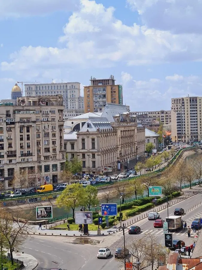 Old Town Apartment With Panoramic View Bucharest