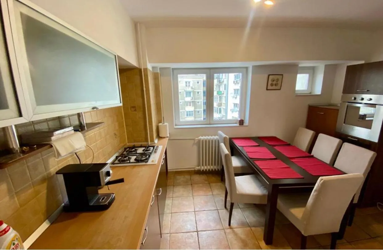Old Town Apartment With Panoramic View Bucharest